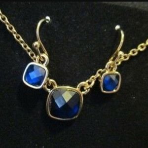 Avon Metals Pendant Necklace & Earrings